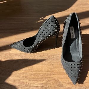 Size 9 black studded Steve Madden stilettos